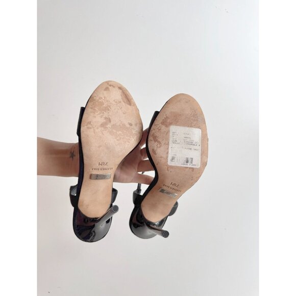 BADGLEY MISCHKA Java Black Satin Velvet Crystal TT-Stra Stiletto Heels, Size 7.5 - Picture 13 of 15